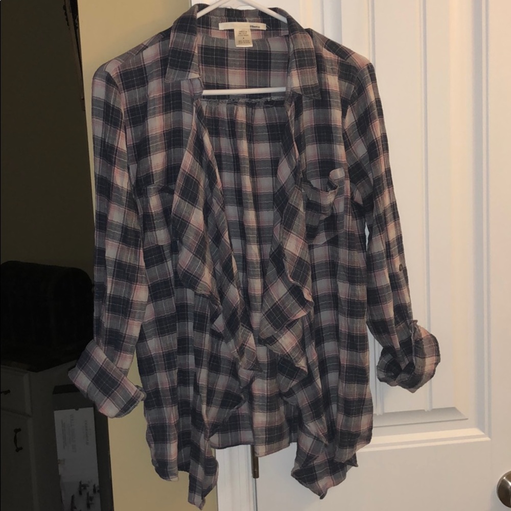 Ruffle plaid